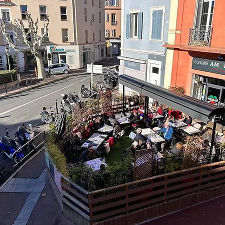Appartement Amoremio - 4 Pers Neuf- Hyper Centre - Terrasse *
