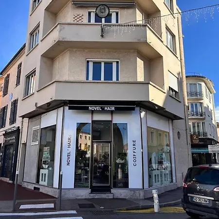 شقة Amoremio - 4 Pers Neuf- Hyper Centre - Terrasse